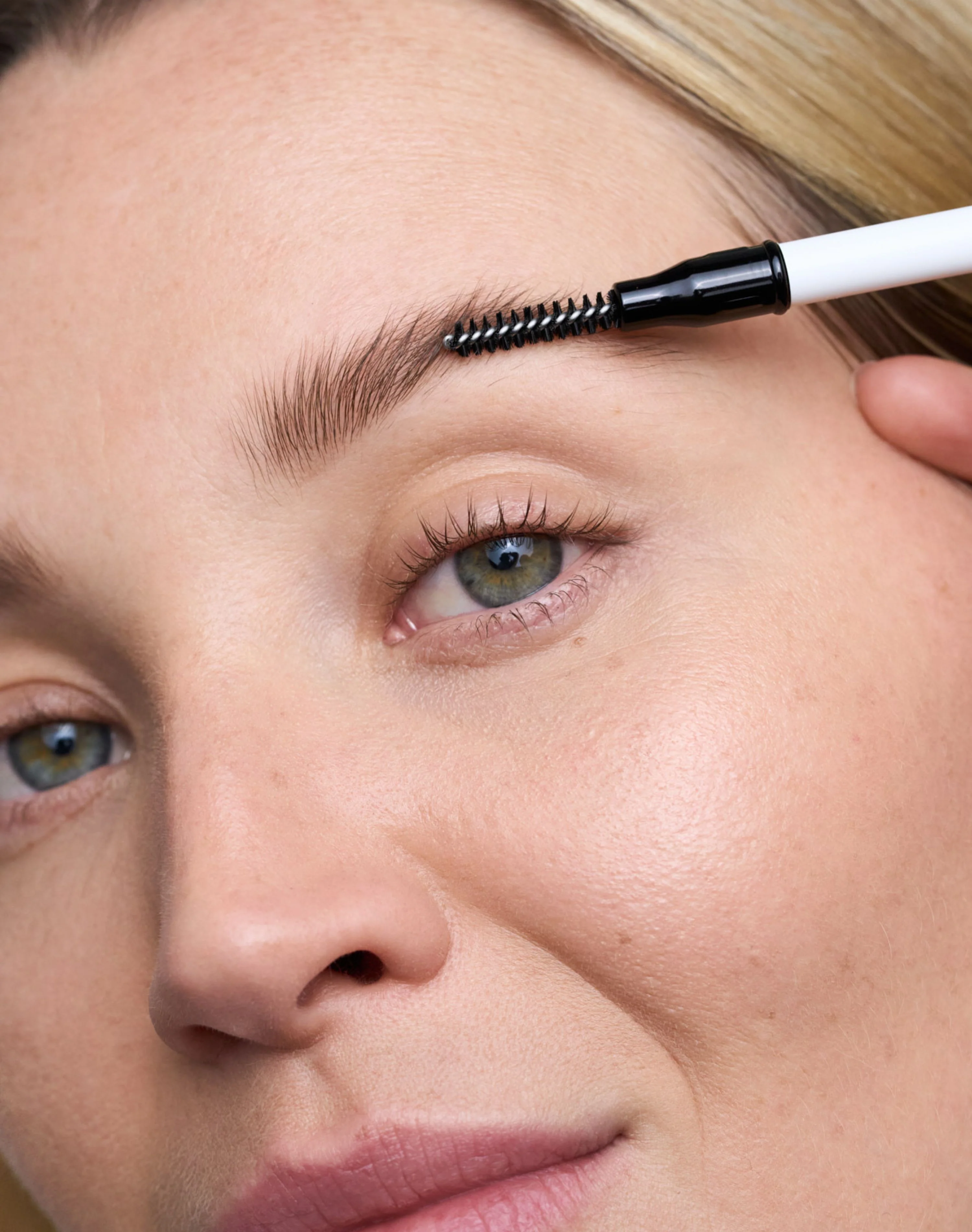 Easy Brow Pencil - Image 13