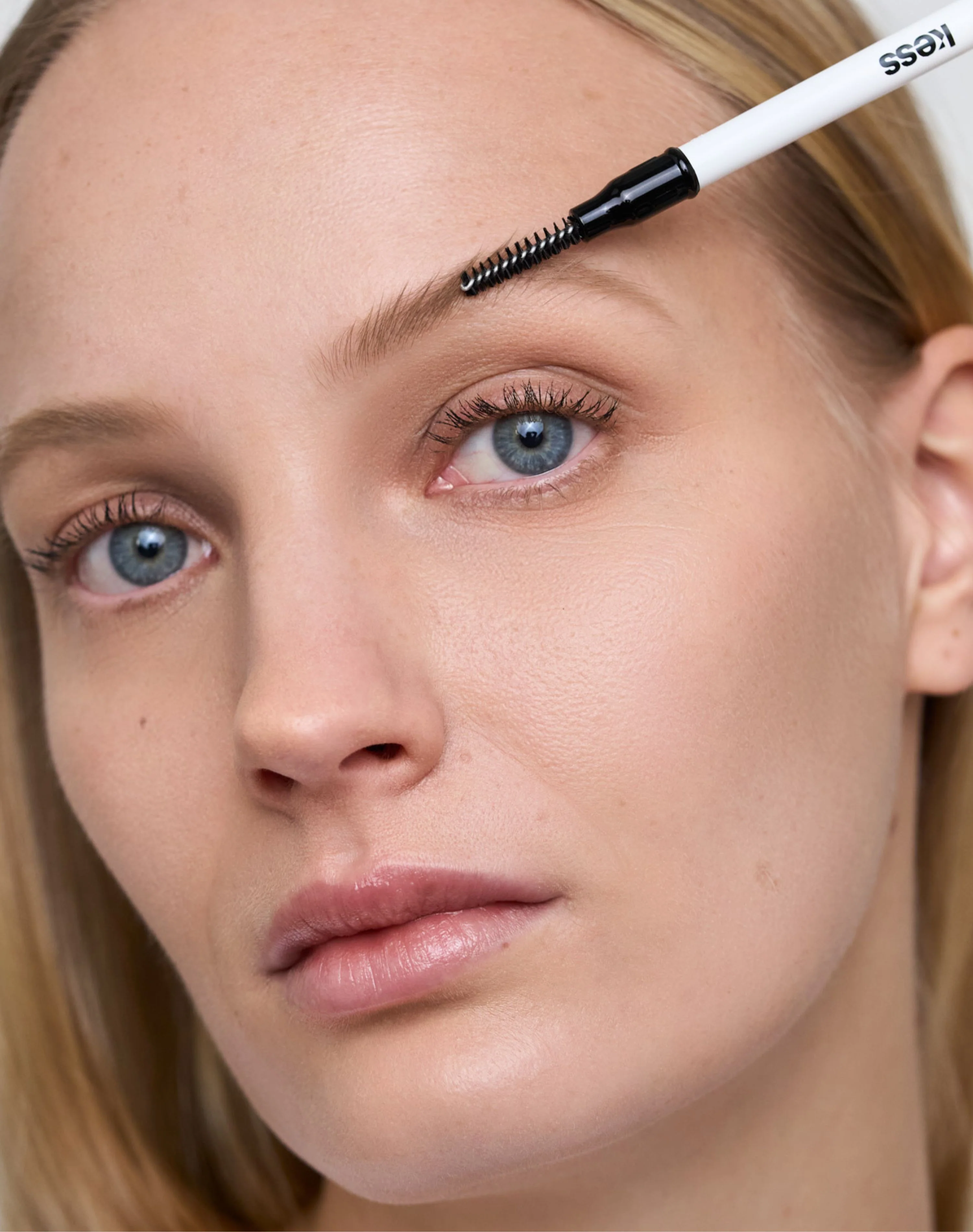 Easy Brow Pencil - Image 6