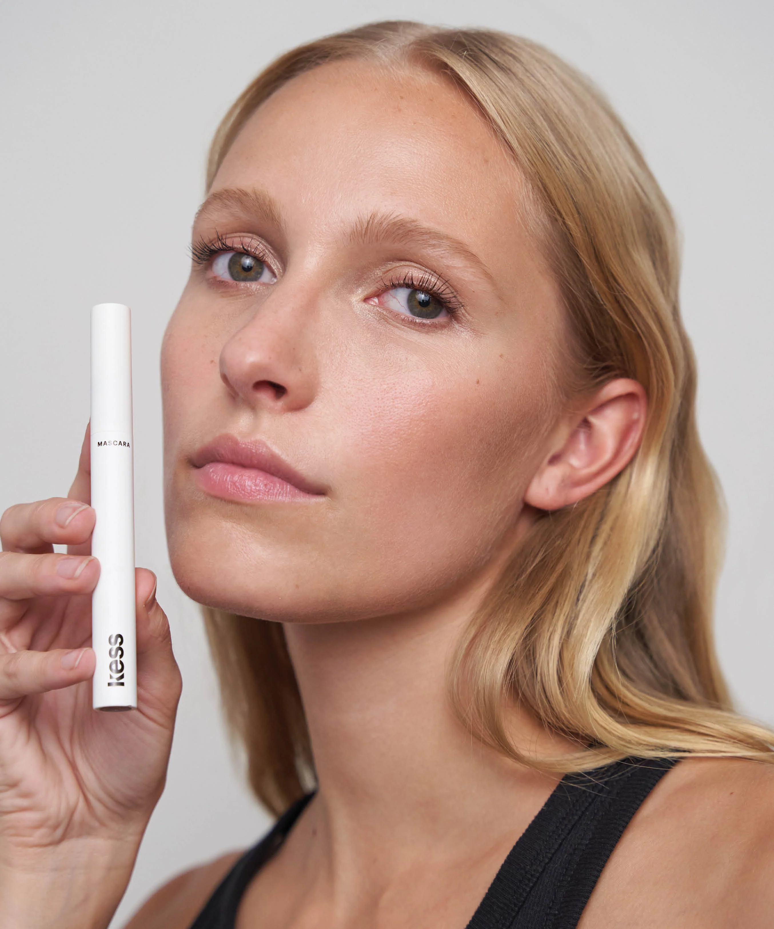 Lengthening Day Mascara - Image 6