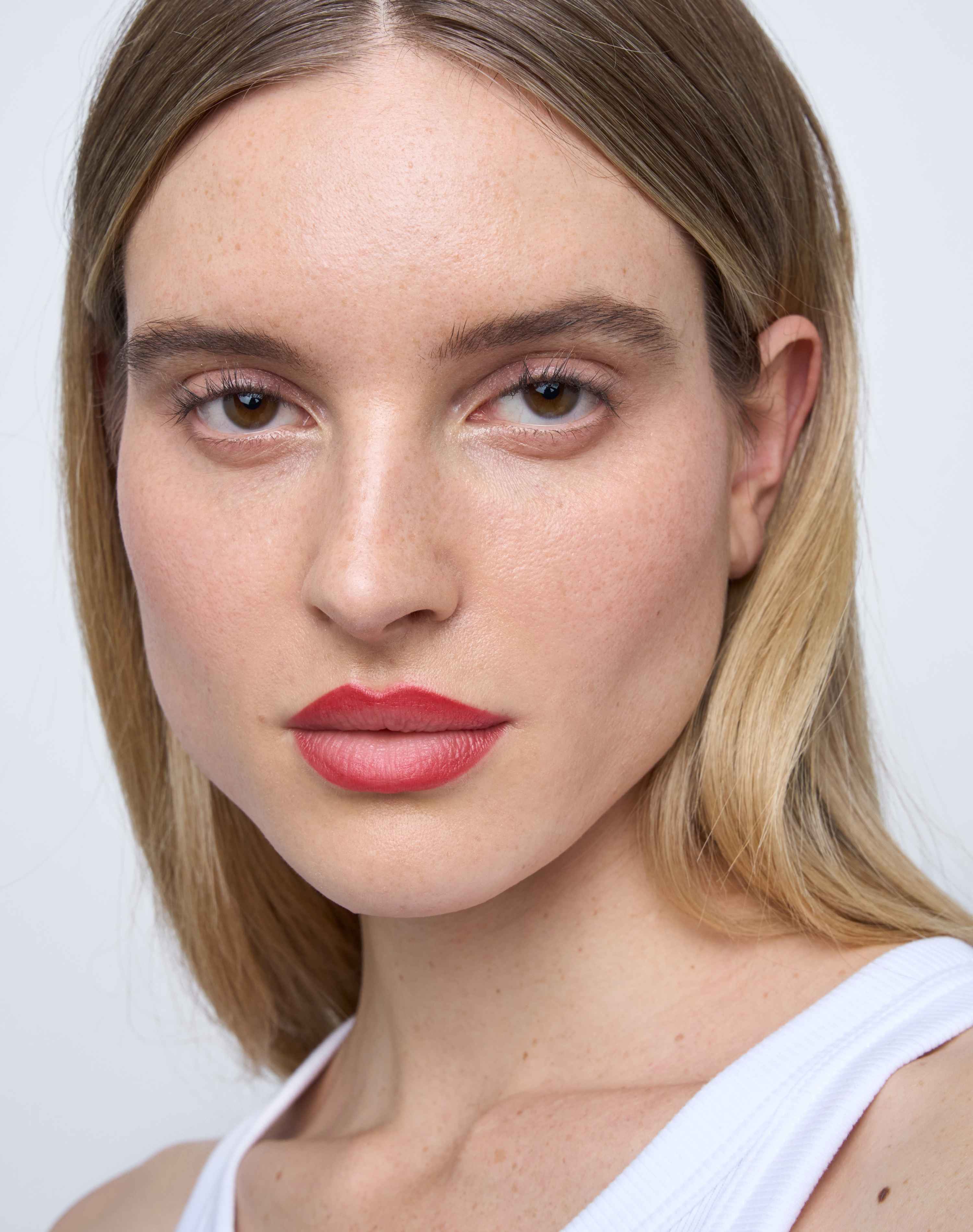 Soft Shape Lip Liner - Image 38